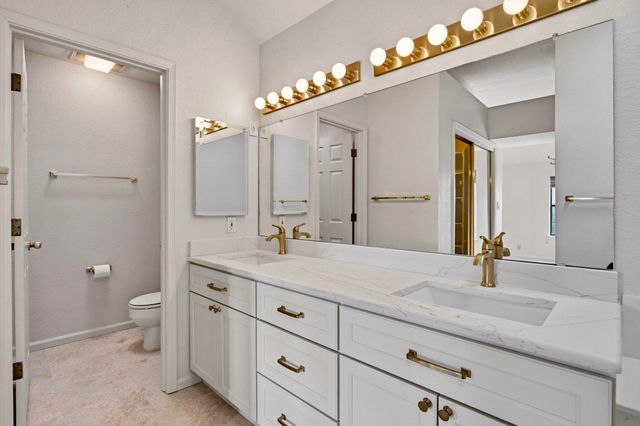 8604 Vineyard Ridge Road NE, Albuquerque, NM 87122