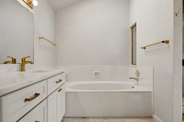 8604 Vineyard Ridge Road NE, Albuquerque, NM 87122