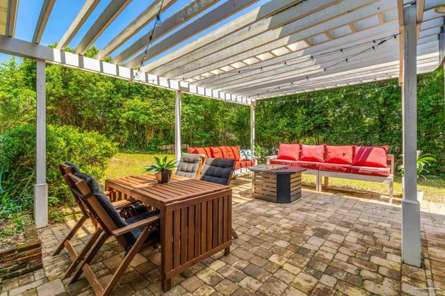 3070 Magnolia Ave, Pensacola, FL 32503