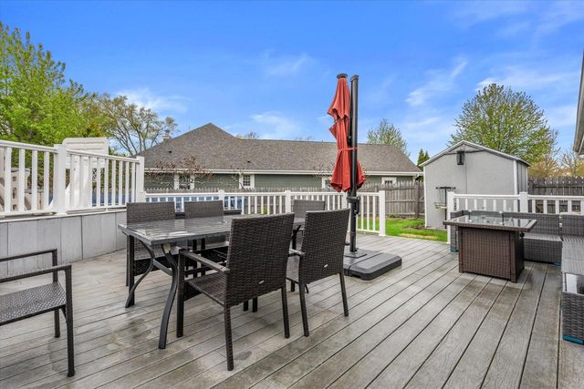 164 Fairfield DRIVE, Oak Creek, WI 53154