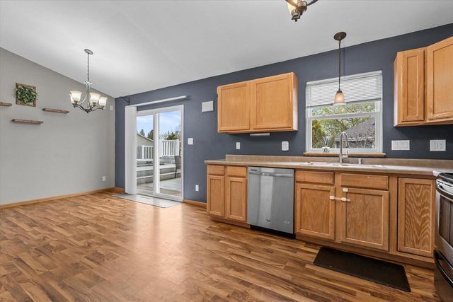 164 Fairfield DRIVE, Oak Creek, WI 53154