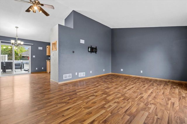 164 Fairfield DRIVE, Oak Creek, WI 53154