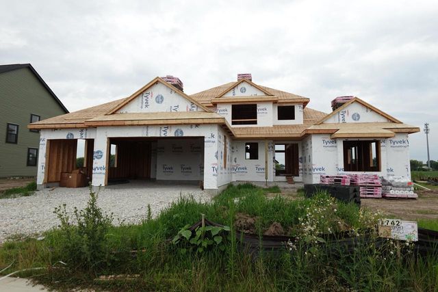 1742 Switchgrass STREET, Oconomowoc, WI 53066