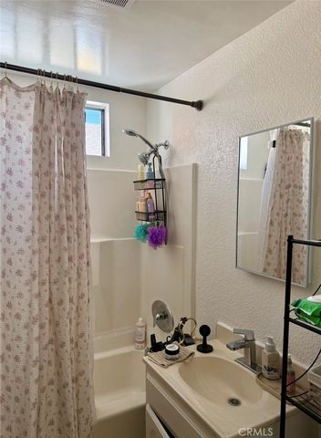 1742 N Marine, Wilmington, CA 90744