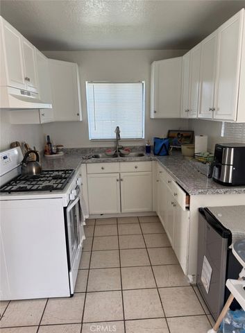 1742 N Marine, Wilmington, CA 90744