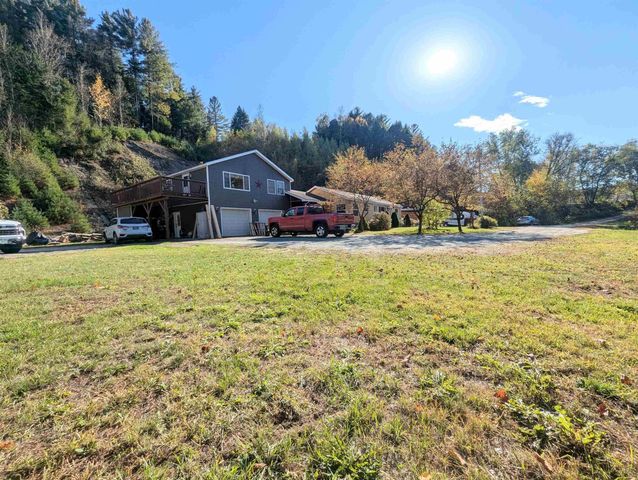 43 Crestwood Drive, St. Johnsbury, VT 05819