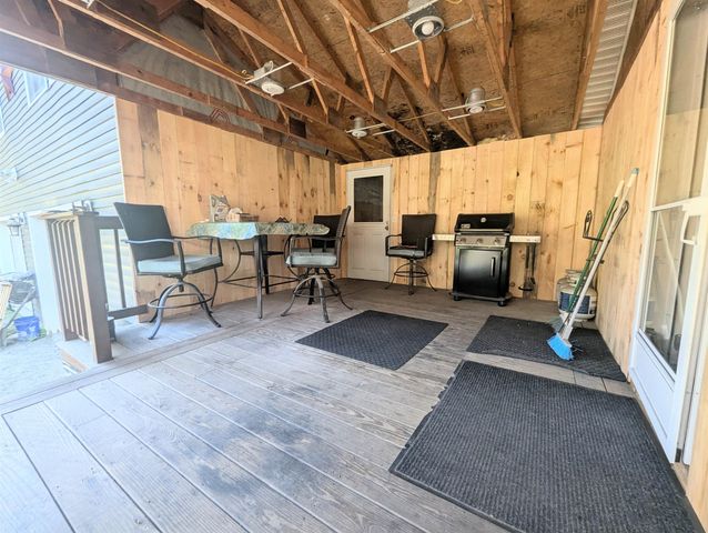 43 Crestwood Drive, St. Johnsbury, VT 05819