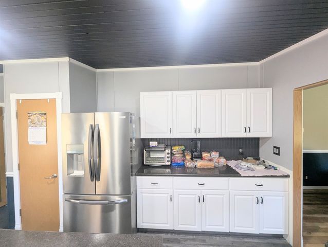 43 Crestwood Drive, St. Johnsbury, VT 05819