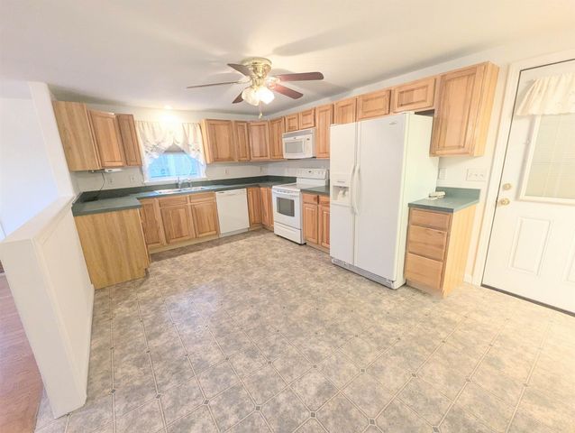 43 Crestwood Drive, St. Johnsbury, VT 05819