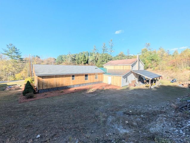 43 Crestwood Drive, St. Johnsbury, VT 05819