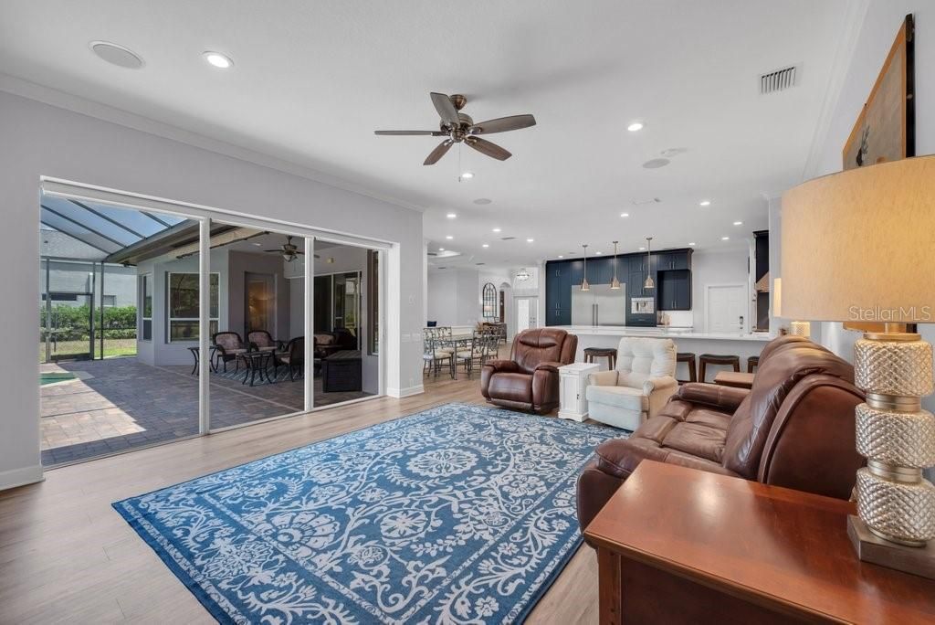 Image 19 of property listing at 5507 KEELER OAK STREET, Lithia, FL 33547