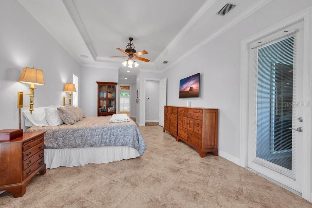 Image 29 of property listing at 5507 KEELER OAK STREET, Lithia, FL 33547