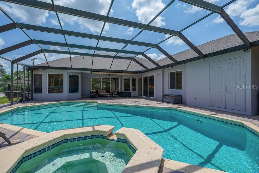 Image 47 of property listing at 5507 KEELER OAK STREET, Lithia, FL 33547