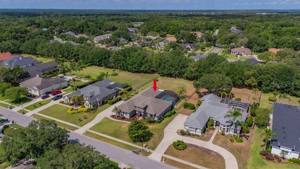 Image 62 of property listing at 5507 KEELER OAK STREET, Lithia, FL 33547