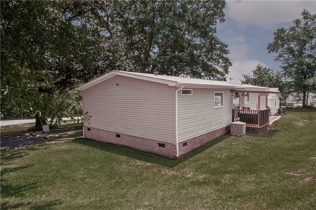 1059 Belle Shoals Road, Pickens, SC 29671