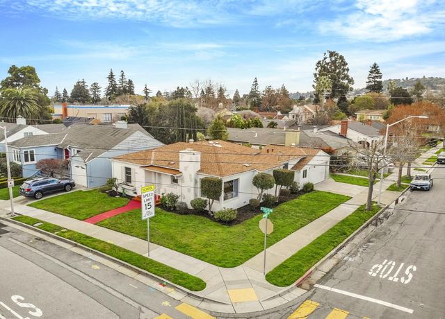 343 27th Avenue, San Mateo, CA 94403