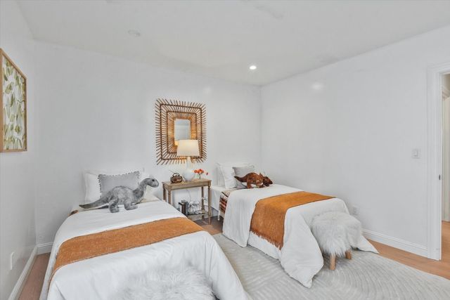 343 27th Avenue, San Mateo, CA 94403