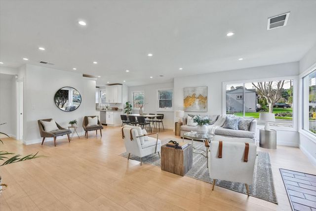 343 27th Avenue, San Mateo, CA 94403