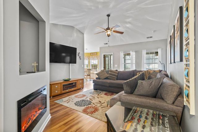 300 Conchal Ct., Murrells Inlet, SC 29576