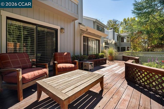 207 Kingswood Ct, Danville, CA 94506