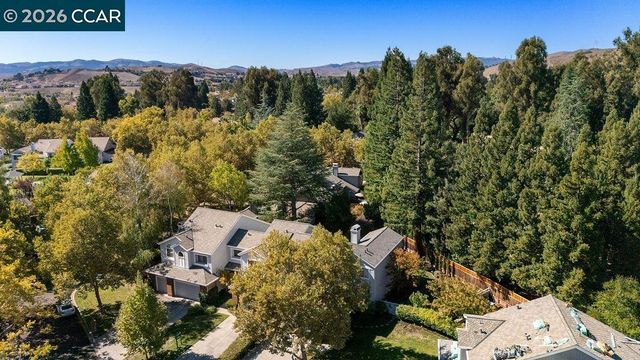 207 Kingswood Ct, Danville, CA 94506
