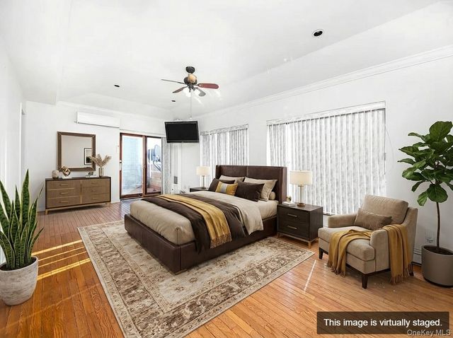 4231 Colden Street F7B, Flushing, NY 11355