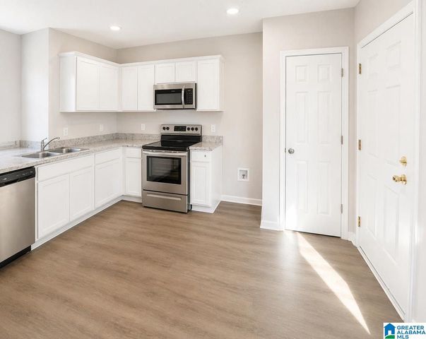 14007 KING ARTHUR COURT, Tuscaloosa, AL 35405
