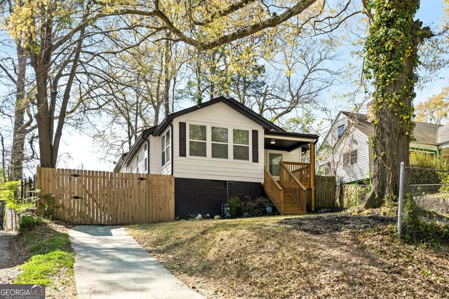 1422 Kennesaw Drive, Atlanta, GA 30318