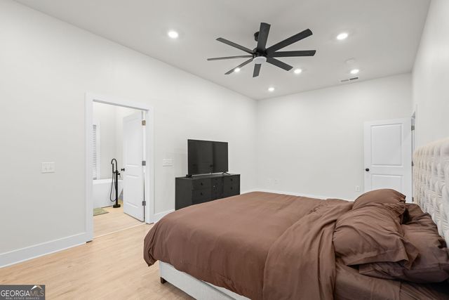 1422 Kennesaw Drive, Atlanta, GA 30318