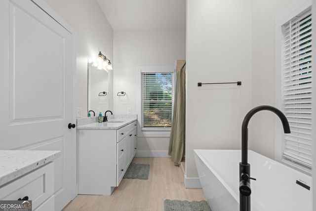 1422 Kennesaw Drive, Atlanta, GA 30318