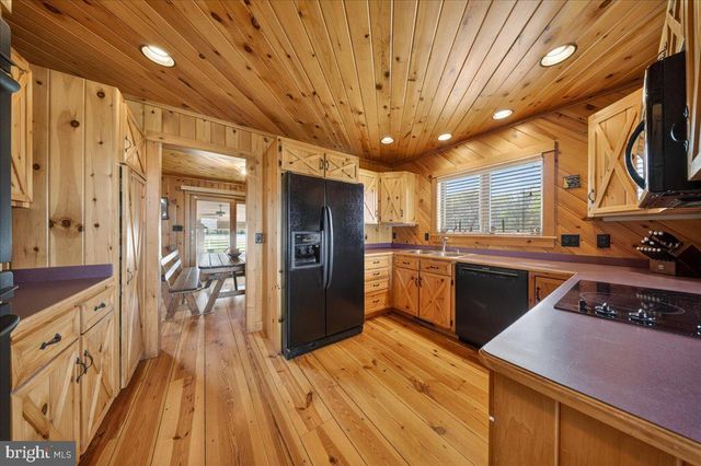 10036 REDDEN RD, Bridgeville, DE 19933