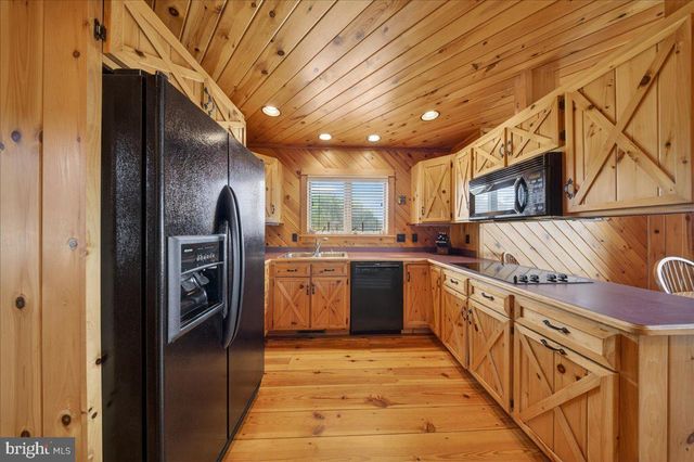 10036 REDDEN RD, Bridgeville, DE 19933