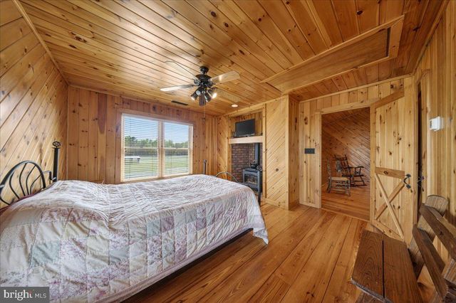 10036 REDDEN RD, Bridgeville, DE 19933