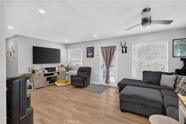 355 W Arrow, Upland, CA 91786