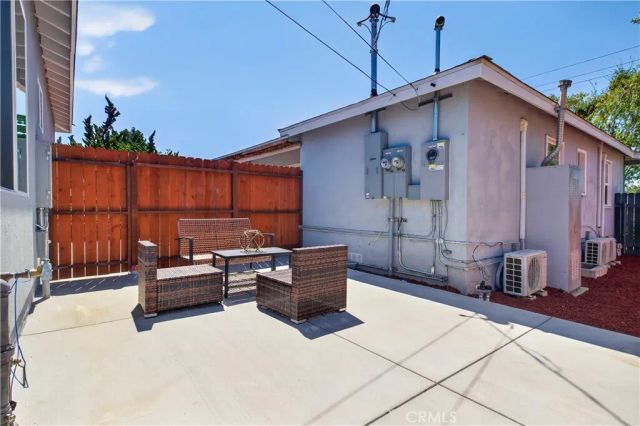 355 W Arrow, Upland, CA 91786