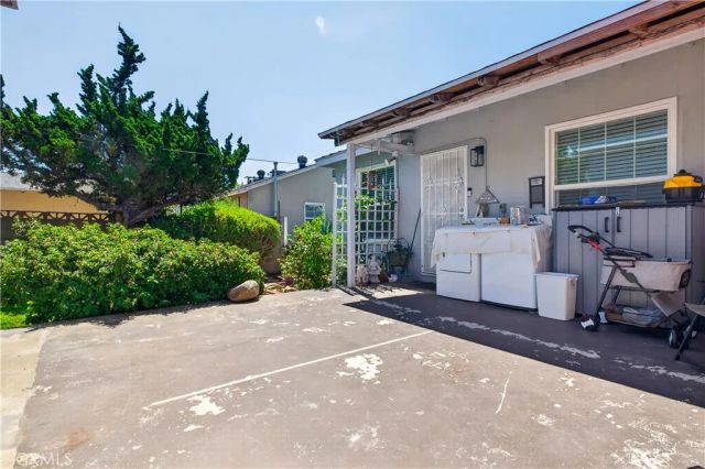 355 W Arrow, Upland, CA 91786