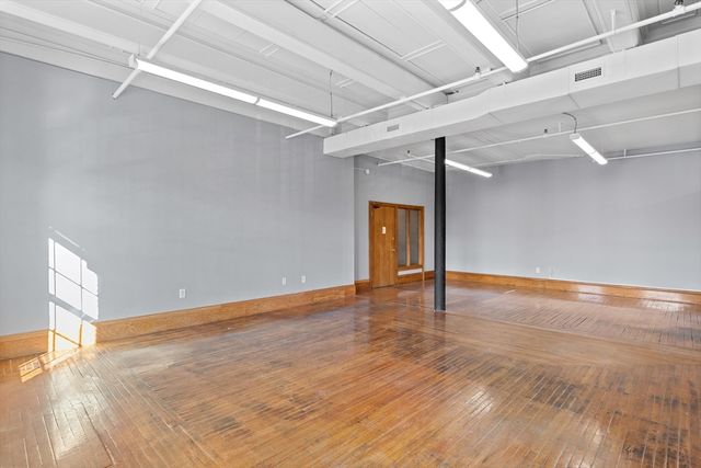 100 Grove St 303, Worcester, MA 01605