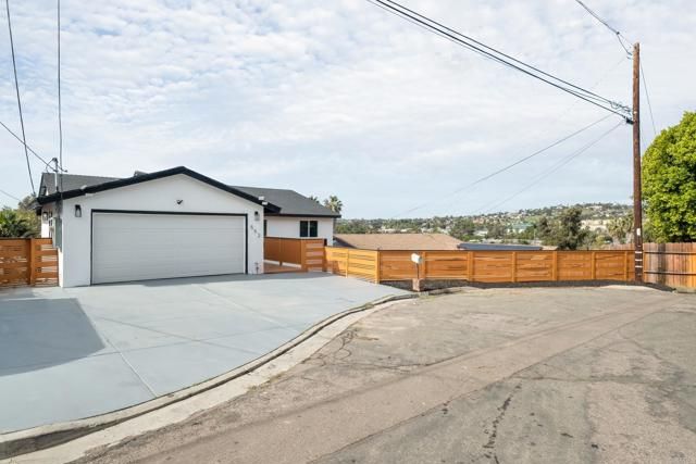 552 Felicita Avenue, Spring Valley, CA 91977