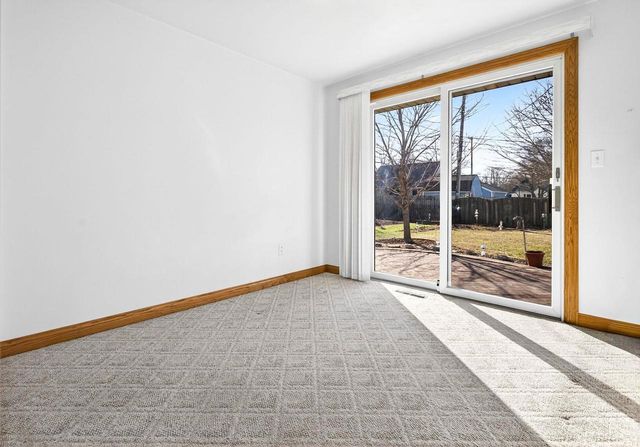 49 FAIRWAY COURT, Appleton, WI 54915