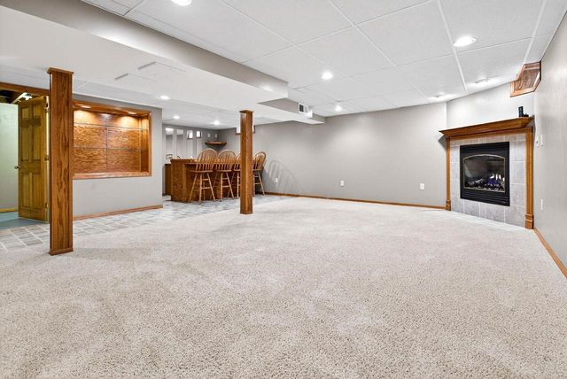 49 FAIRWAY COURT, Appleton, WI 54915