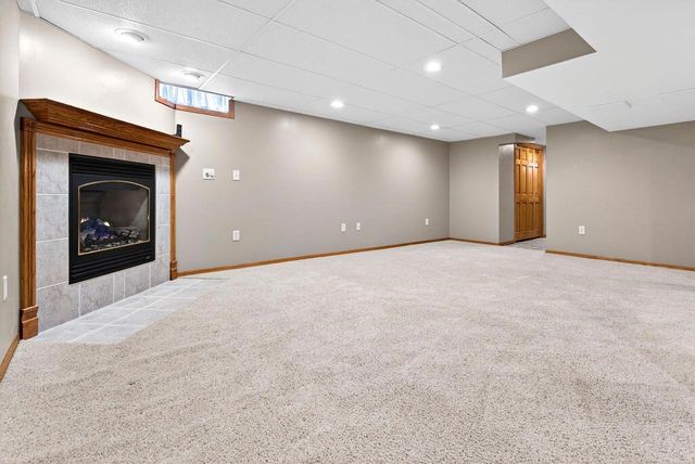 49 FAIRWAY COURT, Appleton, WI 54915