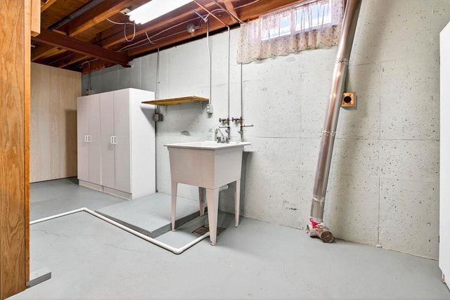 49 FAIRWAY COURT, Appleton, WI 54915