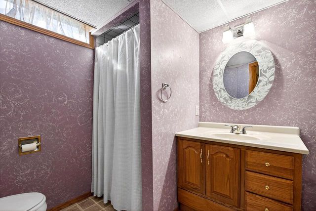 49 FAIRWAY COURT, Appleton, WI 54915