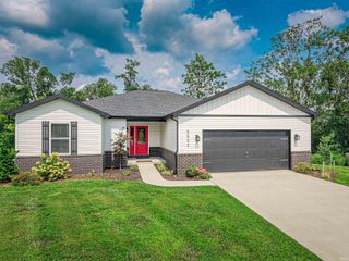 5502 Hillside Trail, Newburgh, IN 47630