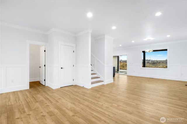 1515 W Lakeside Dr, Moses Lake, WA 98837