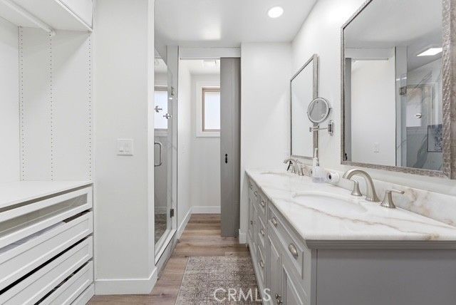 10658 Meadow Glen E, Escondido, CA 92026