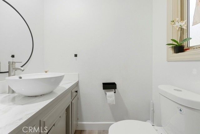 10658 Meadow Glen E, Escondido, CA 92026