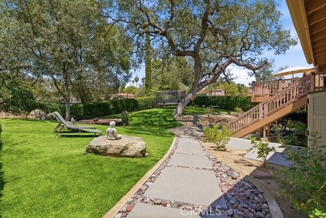 10658 Meadow Glen E, Escondido, CA 92026