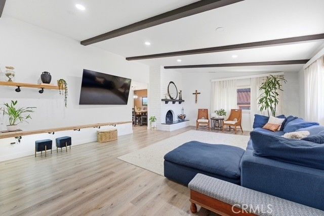 10658 Meadow Glen E, Escondido, CA 92026