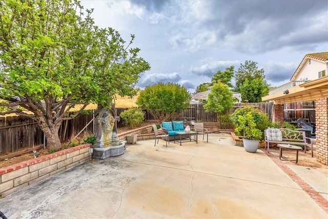 31370 Willowood Way, Menifee, CA 92584